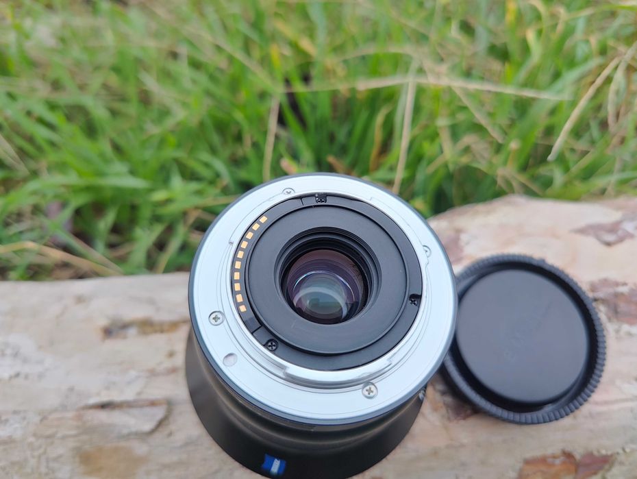 ZEISS Touit 12mm f/2.8 Sony E mount