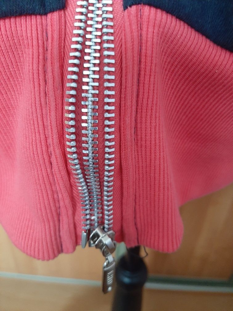 Bluza damska z kapturem rozpinana