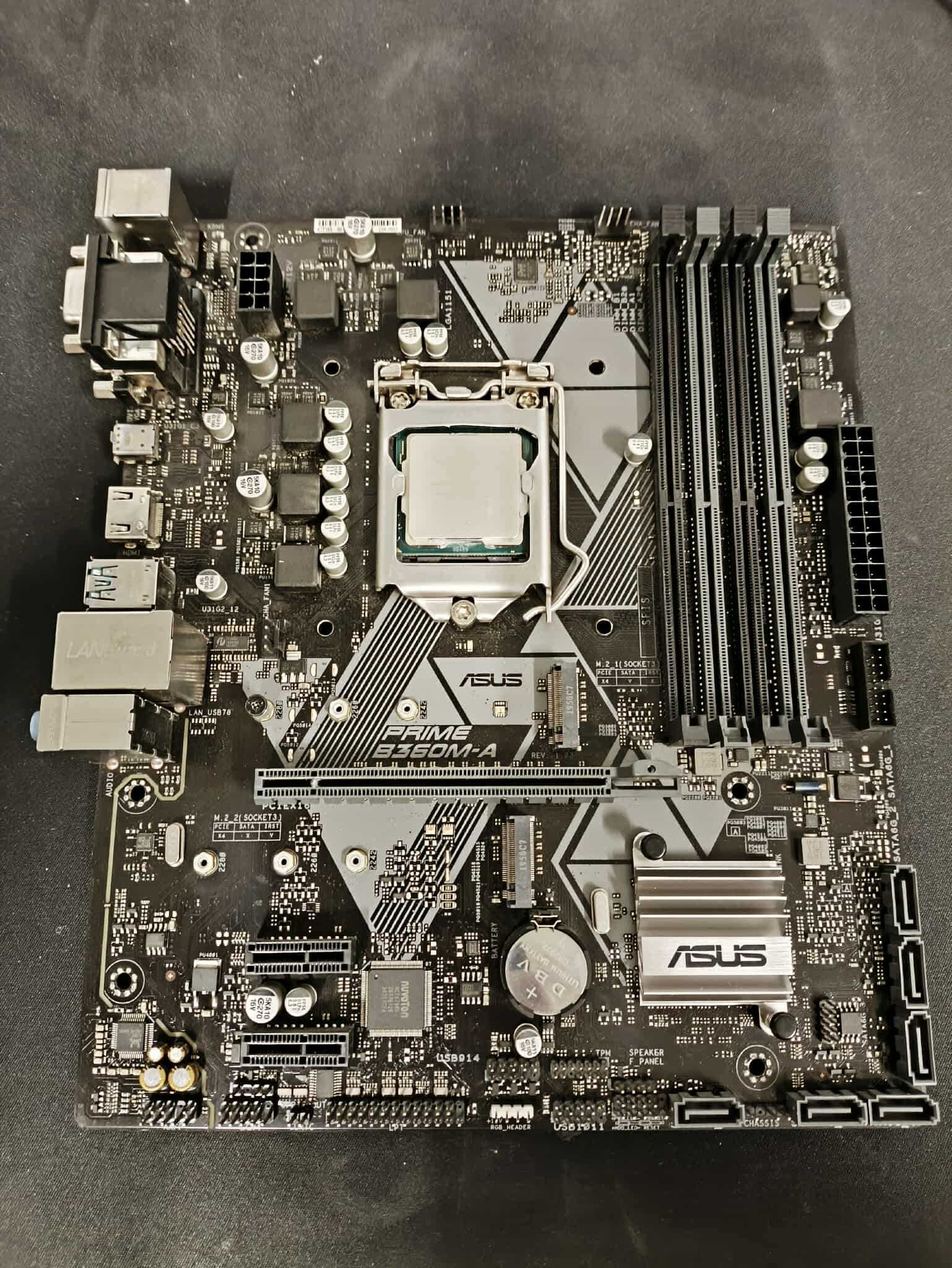 Motherboard + CPU combo i5 9400