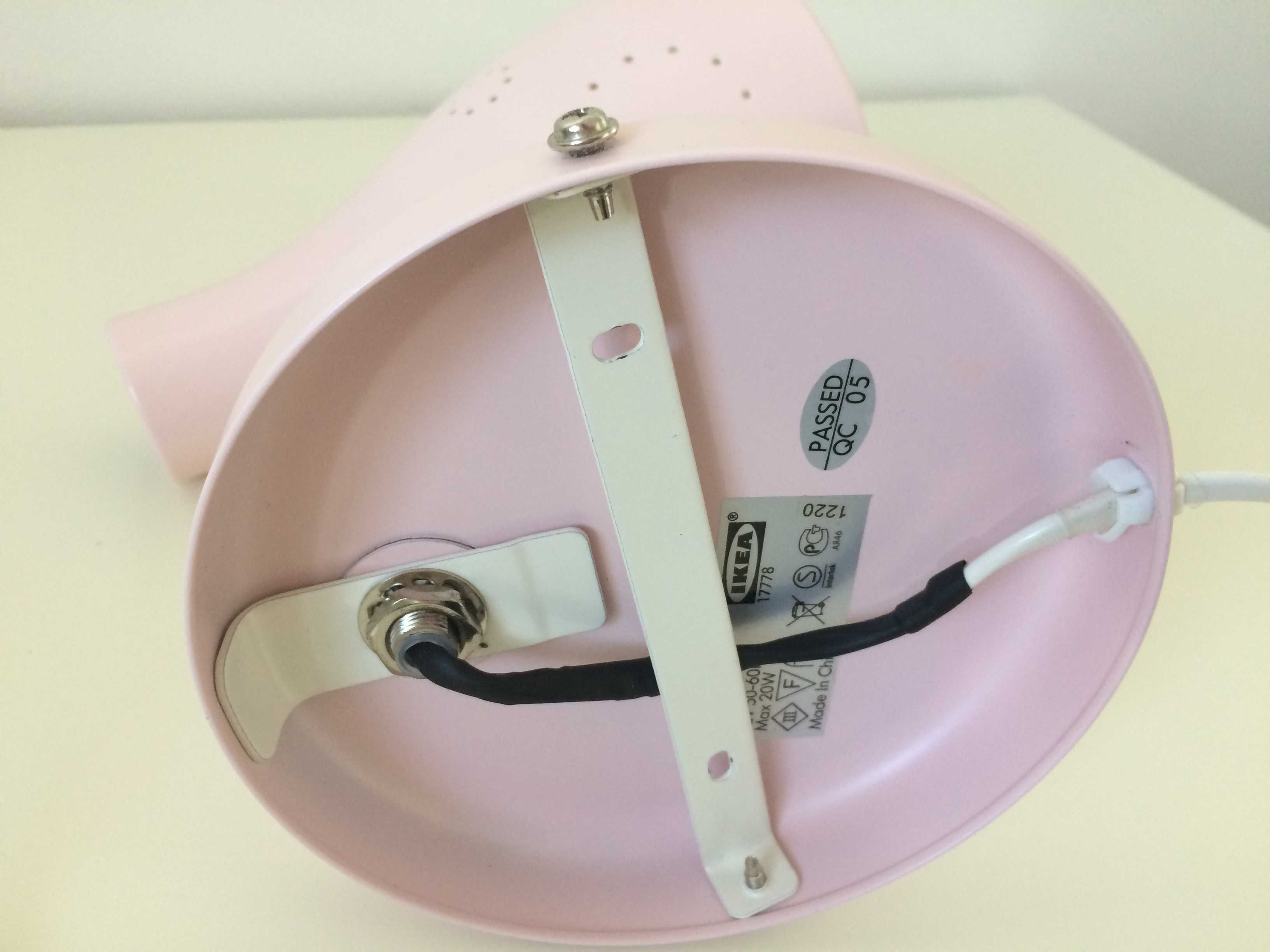 Lampa IKEA typu kinkiet SNOIG