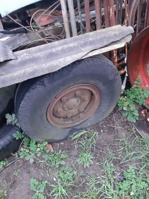 Одноосну раму на саморобний міцний прицеп продам