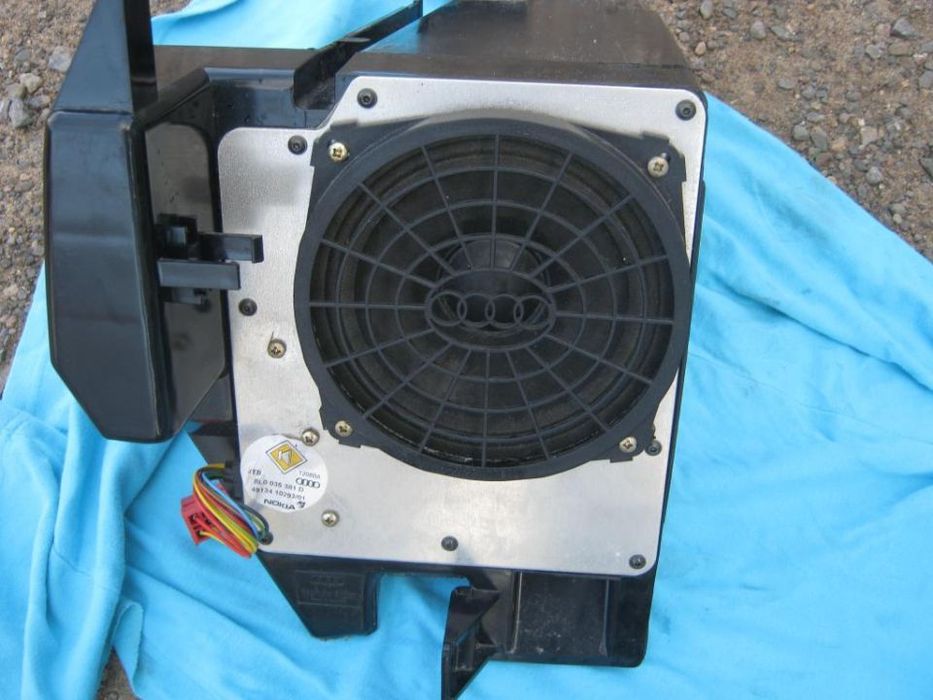 subufer subwoofer audi a3