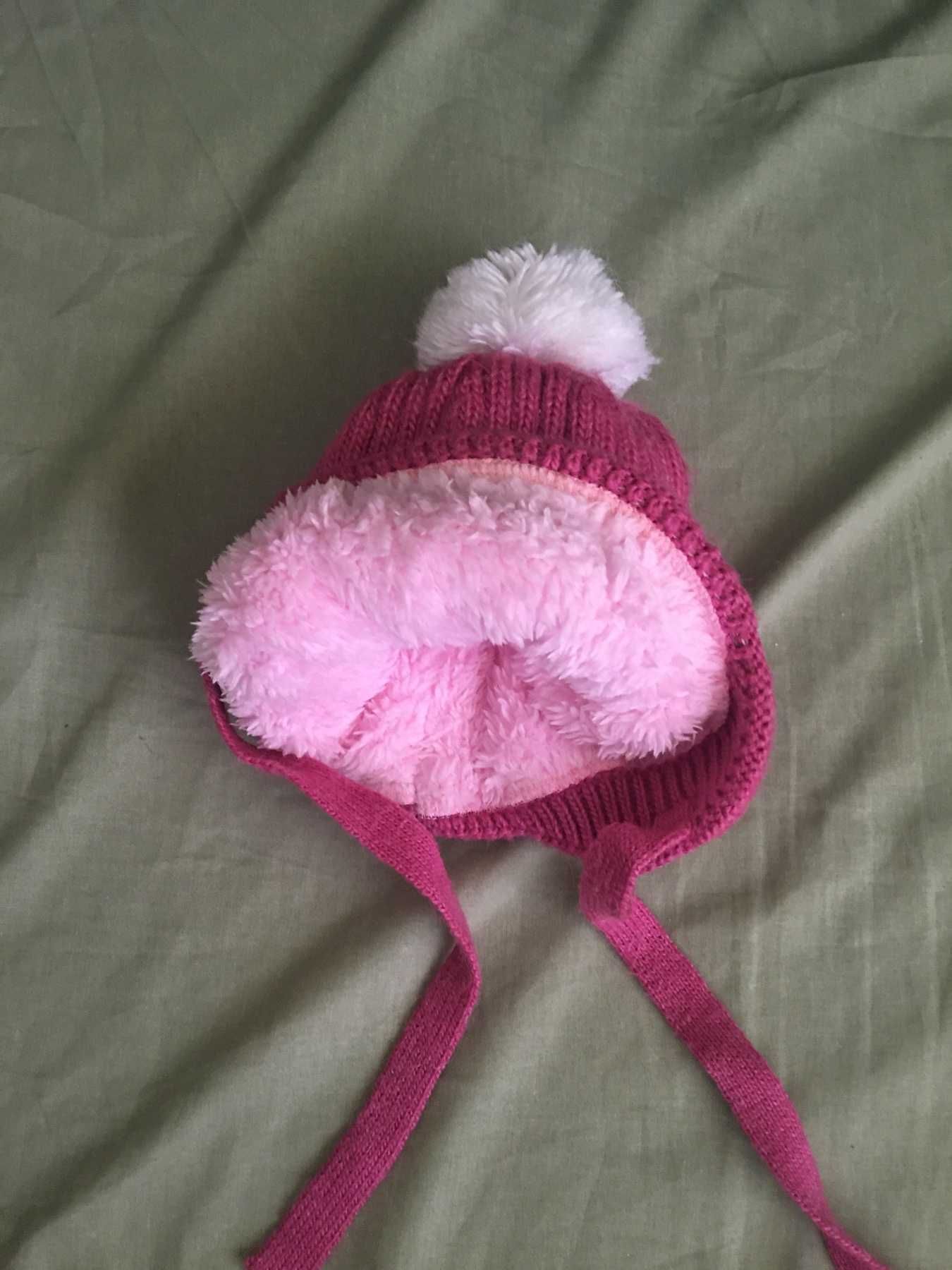 Зимние шапки и рукавички на девочку 1-2-3 годика.