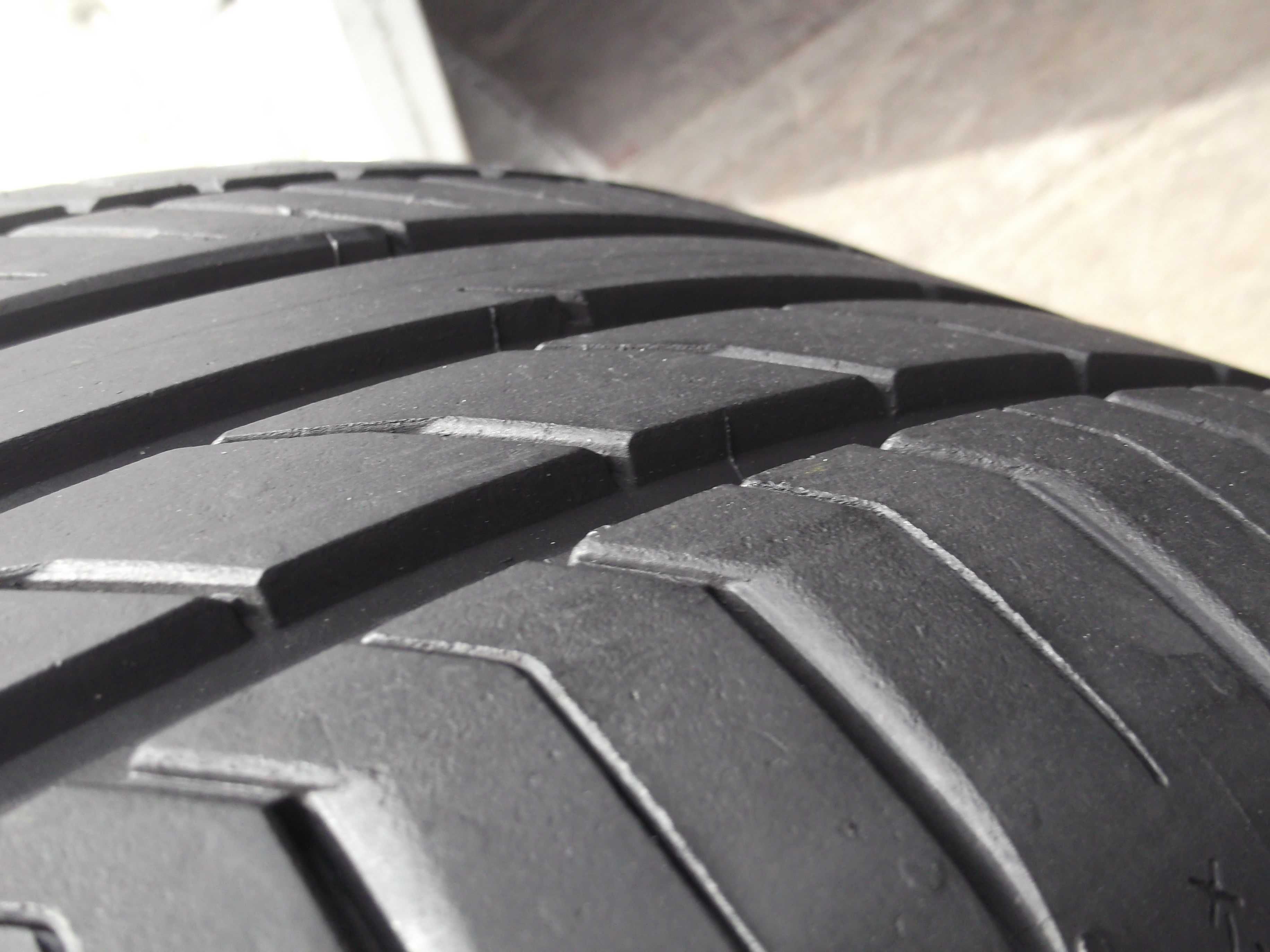 Opony 245/55/19 Continental 2szt