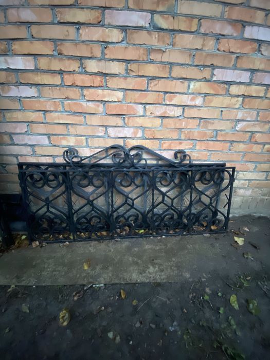 Придам секції ковані