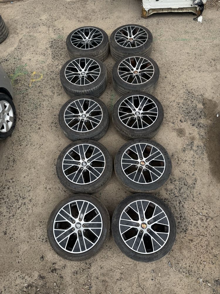 Титанові диски R20 Porsche taycan