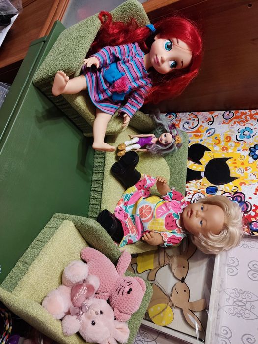 Меблі для ляльок: дивани, крісла