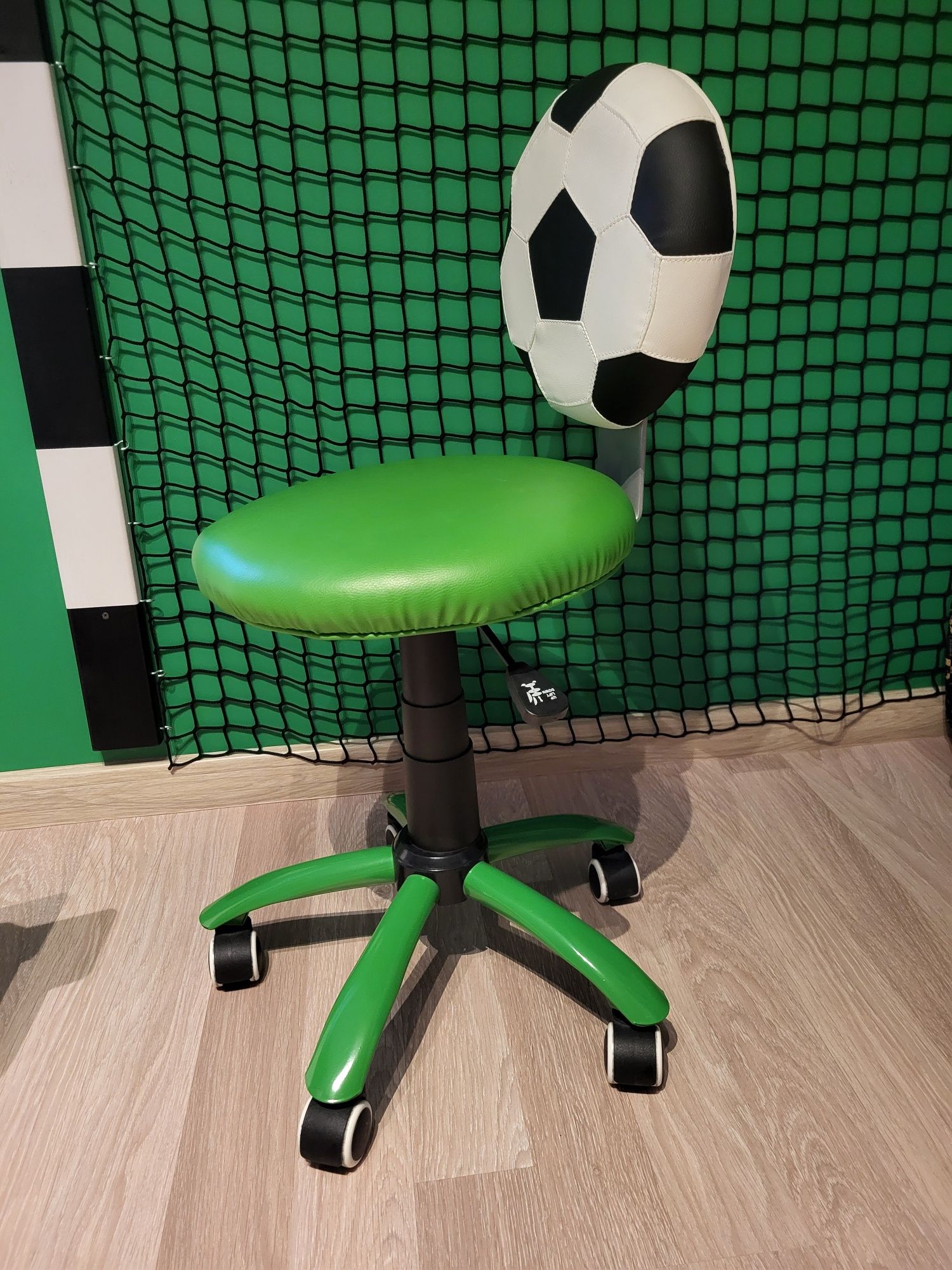 Krzesło piłkarskie fotel piłka nożna stan idealny