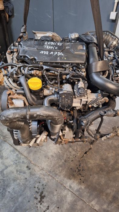 Silnik trafic vivaro 2.0 dci e5 m9r m786