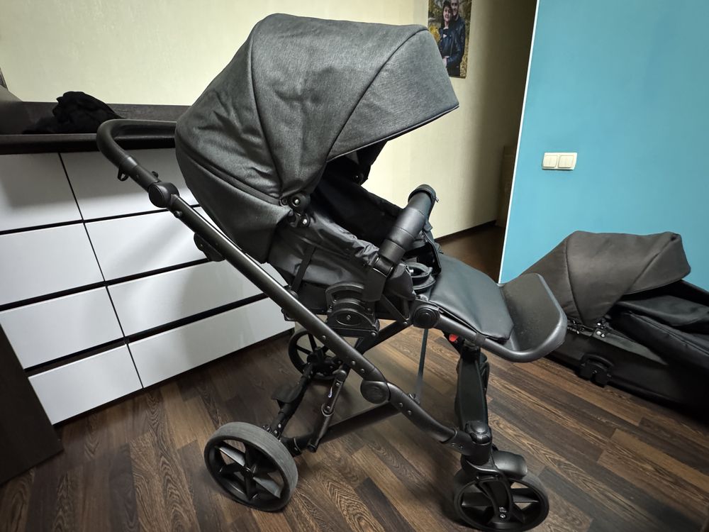 Коляска Bair Kiwi Plus
