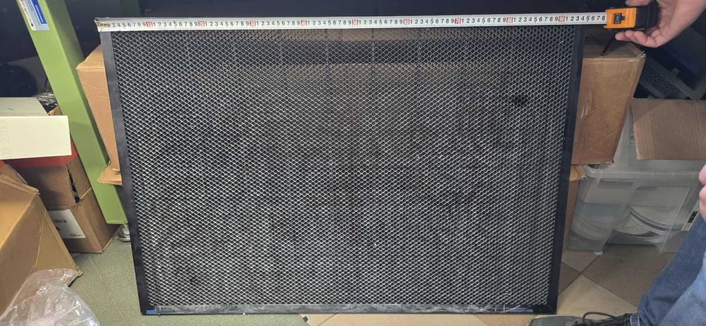 Stół roboczy plaster miodu 90x60 do plotera - używany, nieuszkodzony