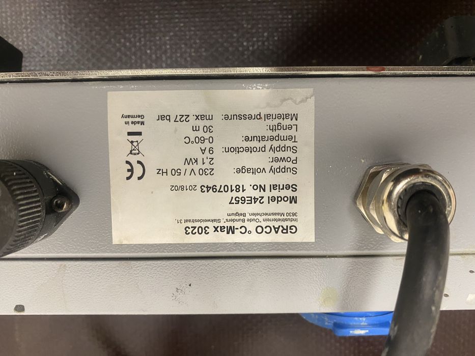 Graco C-Max 3023 , wąż grzewczy - malowanie dachów na gorąco