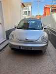 Volkswagen Beetle descapotavel em bom estado