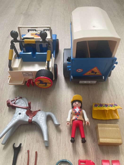 Completo 3851 playmobil jeep atrelado cavalo