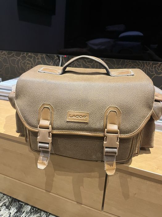 Mala de bom porte da marca Lacor