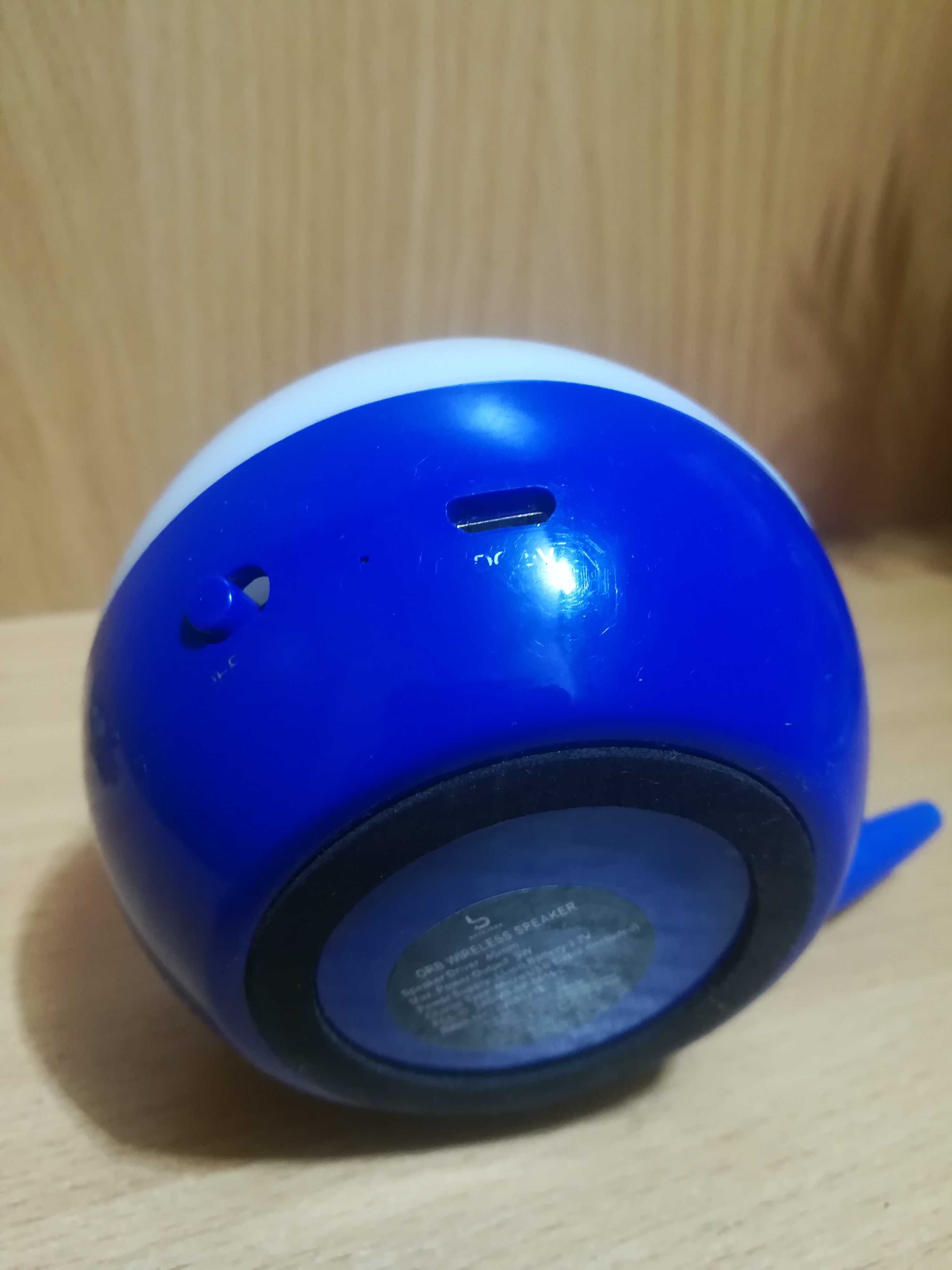 Продаю светодиодную Bluetooth колонку -шар для смартфонов и планшетов.
