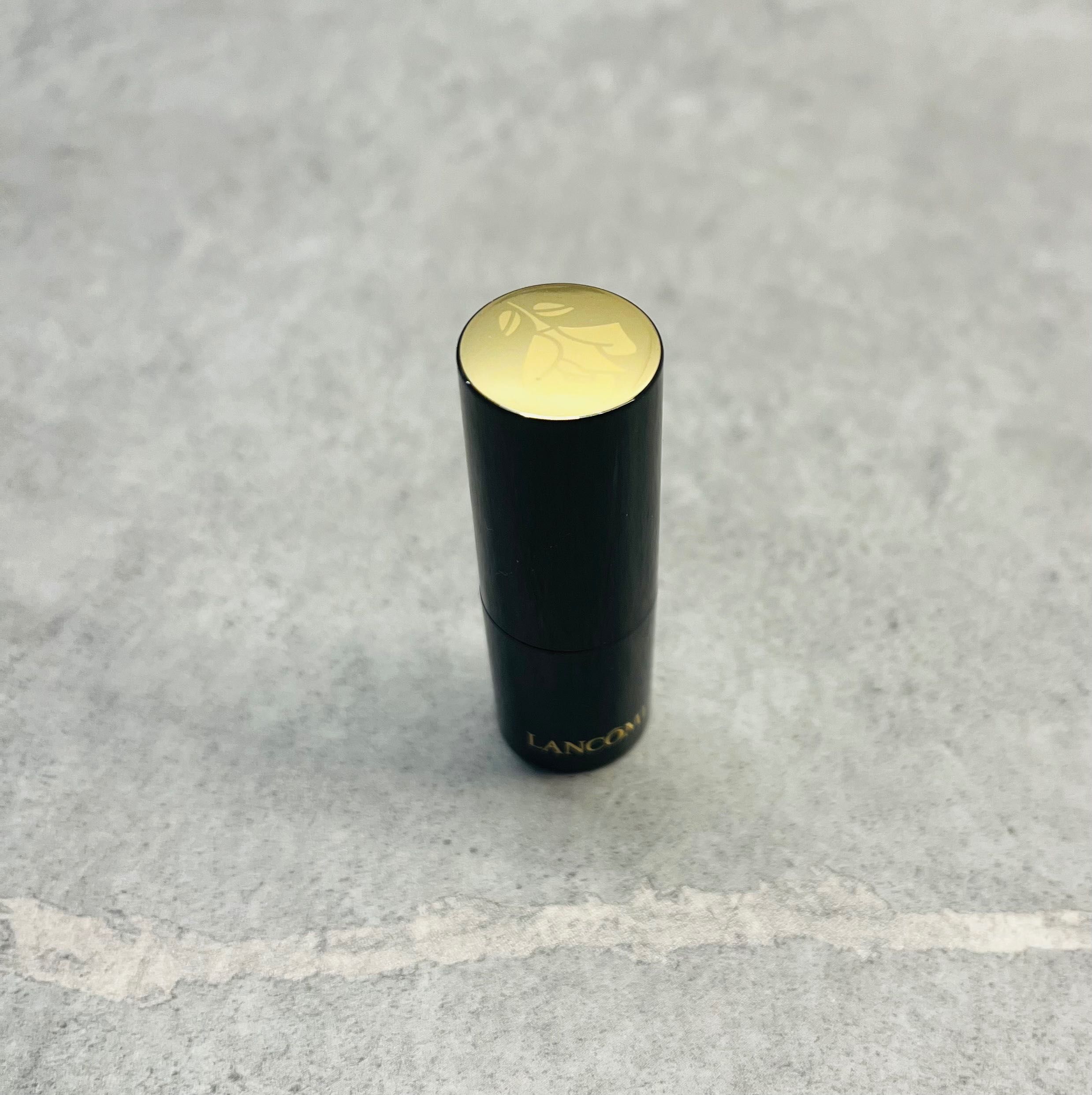 Lancome szminka 
L’Absolu Rouge Cream