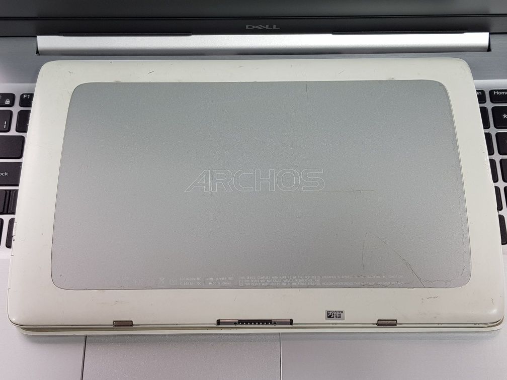 Планшет Archos 101 XS 16Gb+клавиатура