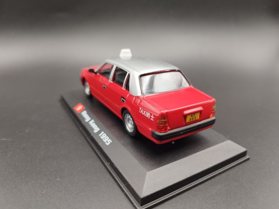 AmerCom 1:43  Toyota Crown 1995 - Hong Kong Taxi  model
