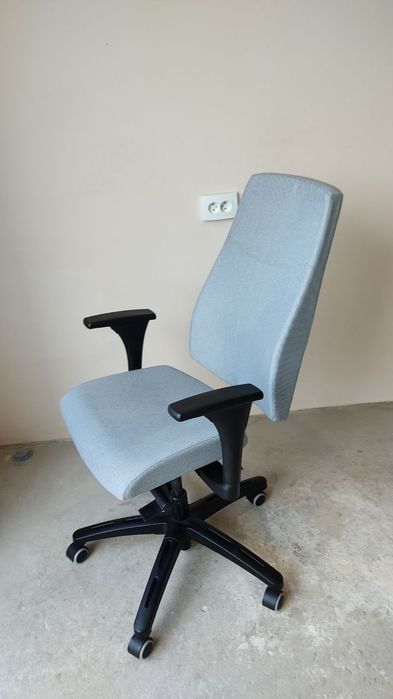 Ikea Volmar Офісне крісло Фірмове Багато функцій Made in Italy
