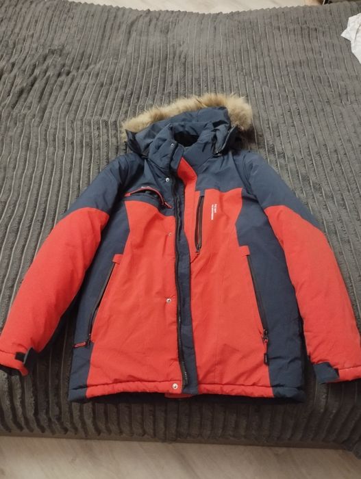 Куртка дитяча в хорошому стані