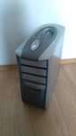 komputer pc z nowo zainstalowanym systemem                  ..