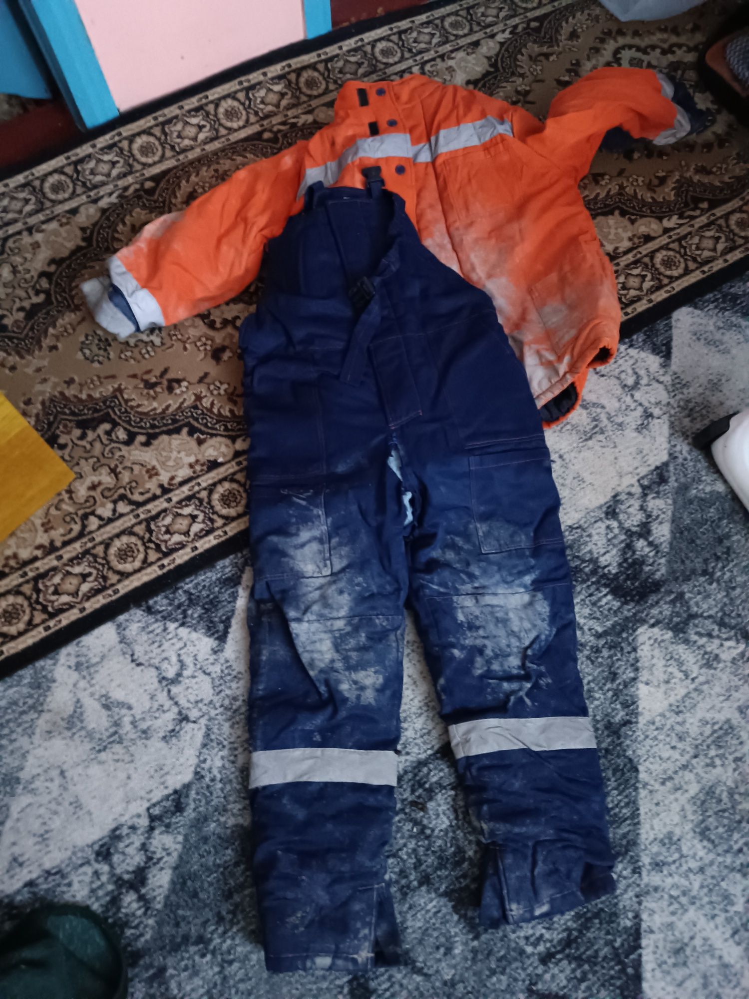 Продам робочу форму