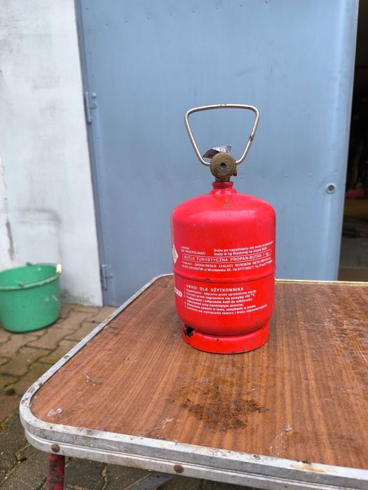 Butla   Turystyczna  1 kg  gazowa