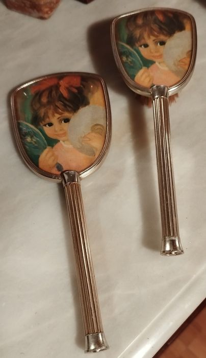 Conjunto vintage de espelho e escova