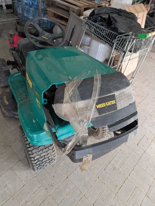 Kosiarka traktorek Weed Eater – silnik Briggs & Stratton