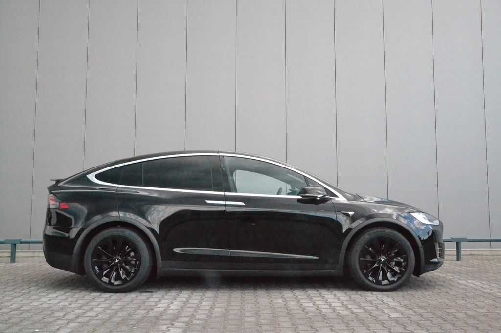 Tesla Model X, ОБМІН