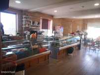 Venda de Fabrica Padaria Pastelaria, com Café Snack Bar no local em...