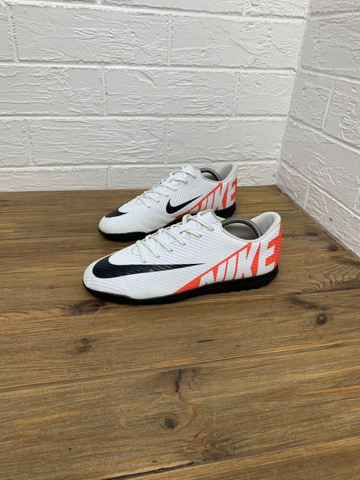 Футбольная обувь Nike mercurial оригинал 43р бутсы шиповки