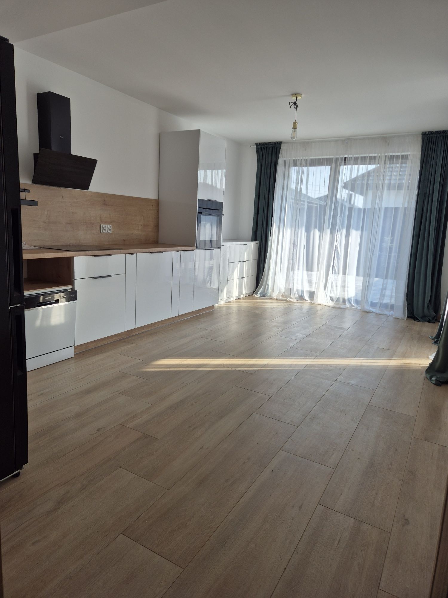 Wynajmę Dom 114 m2 + budynek usługowy 30 m2 Cerekiew