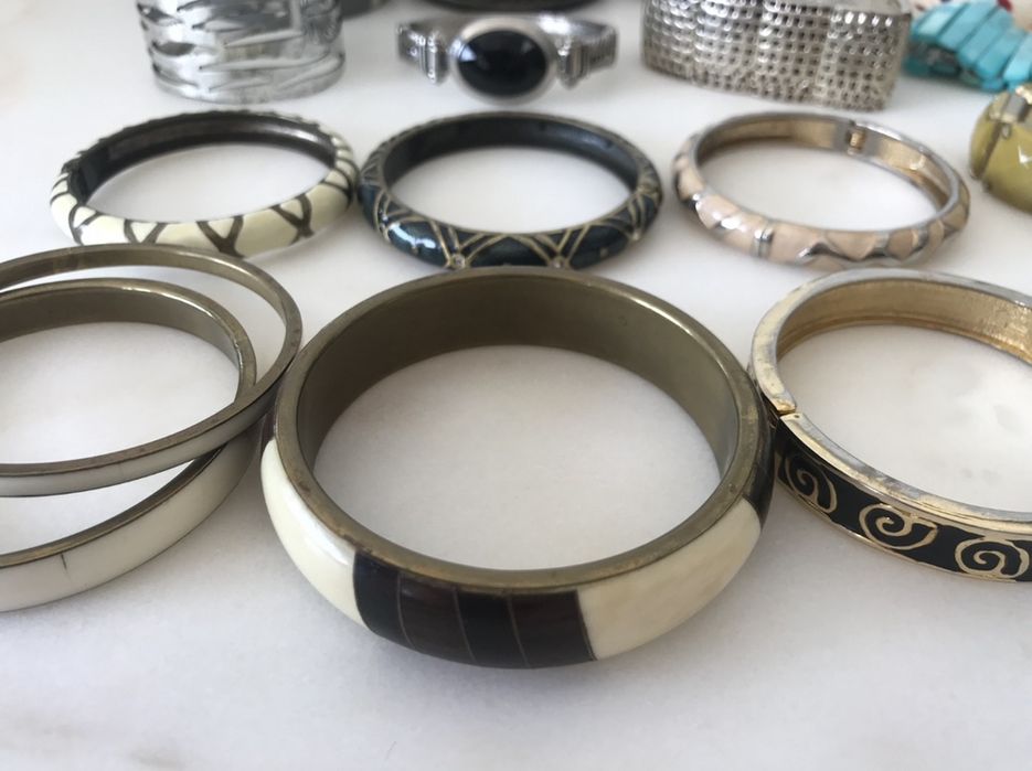 Pulseiras variadas