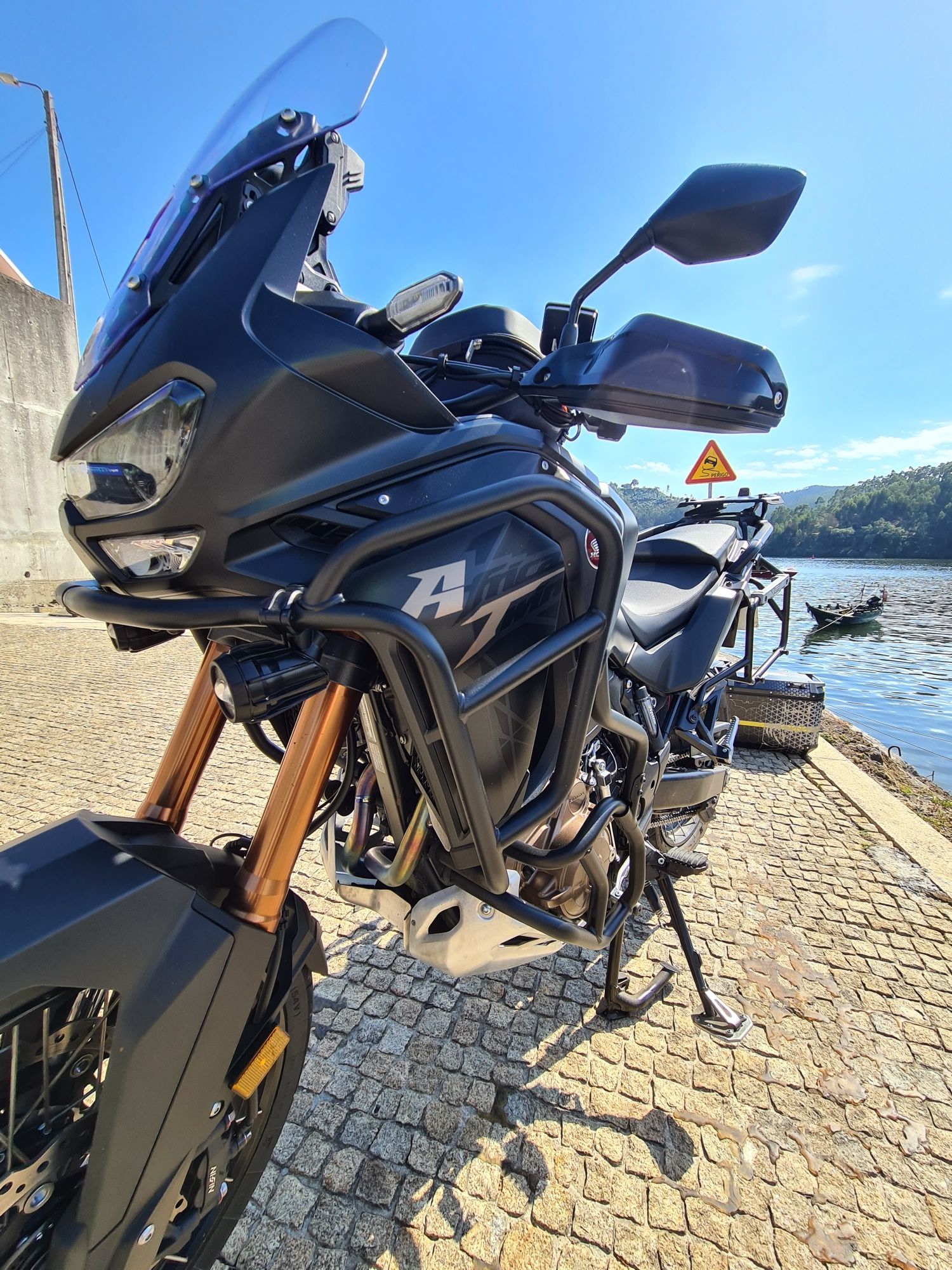 Honda Africa Twin 1100 Adventure Sports FULL EXTRAS