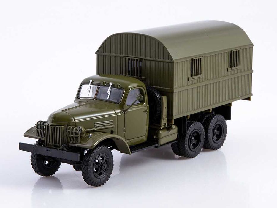 Журнал "Легендарные грузовики" №74 с моделью ЗИС-151 Кунг-1 (1948)