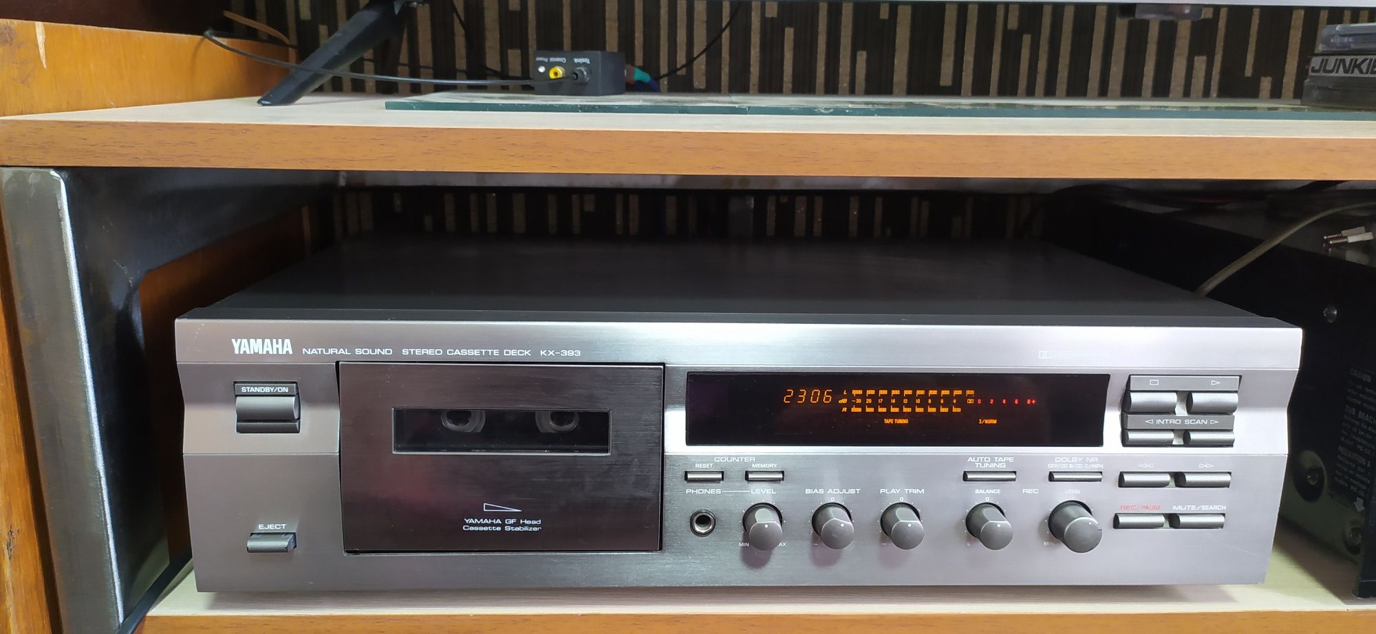 Yamaha kx 393- кассетная дека