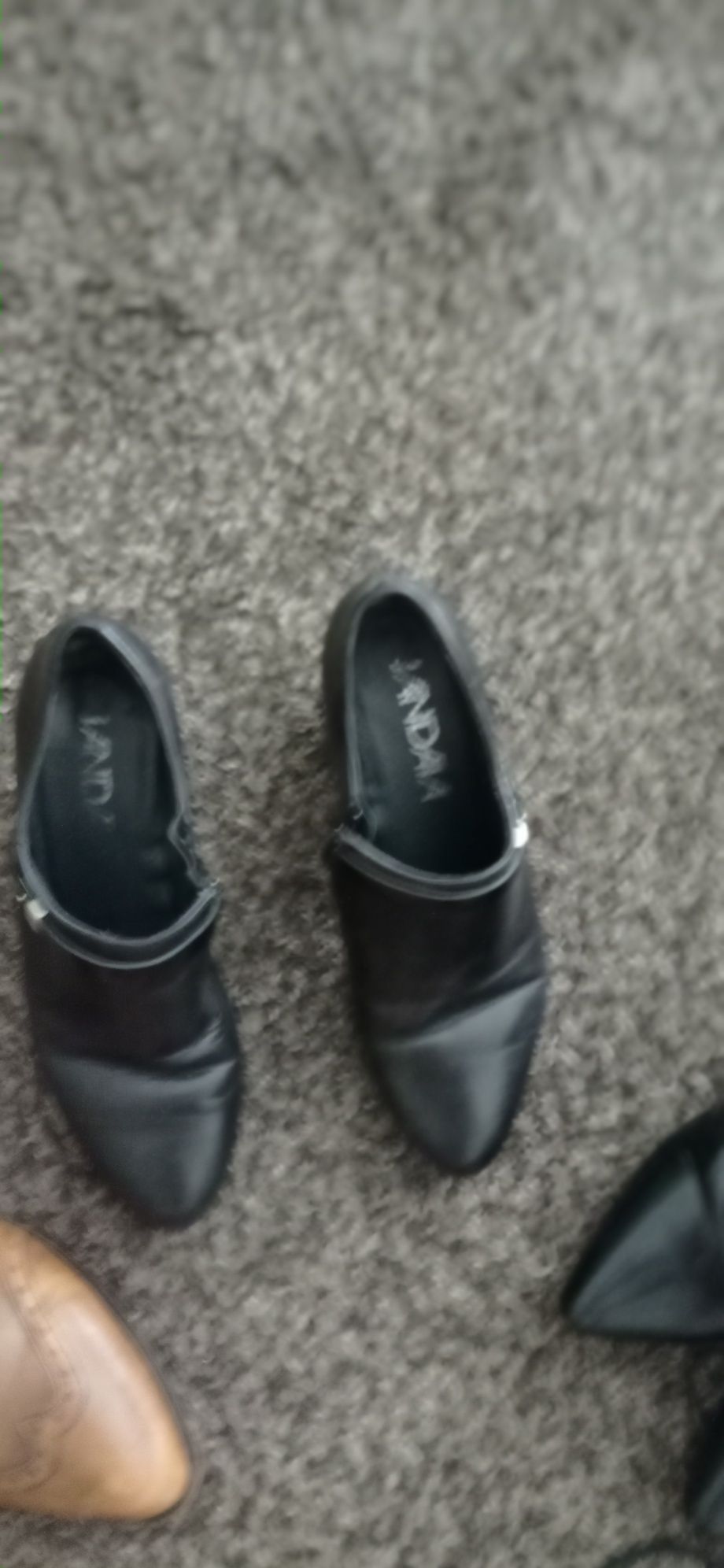 Sapato e botas tamanho 39
