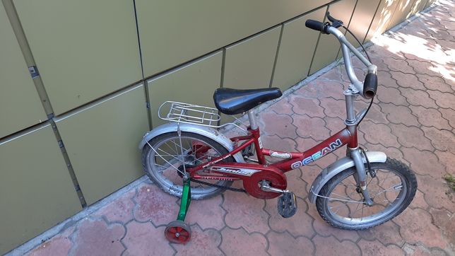 Детский велосипед на 5-7лет