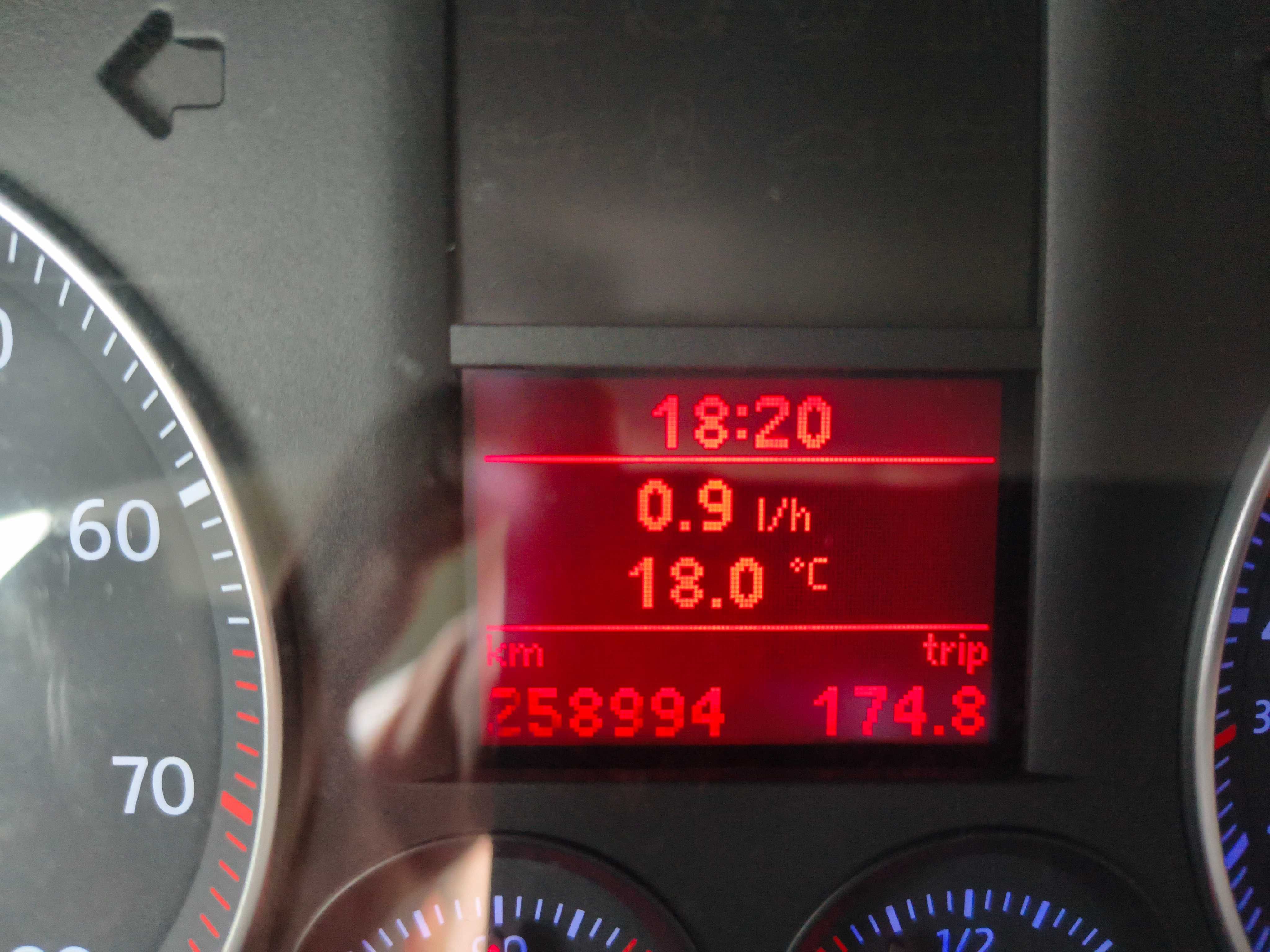 Volkswagen Touran 1,6 FSI 6