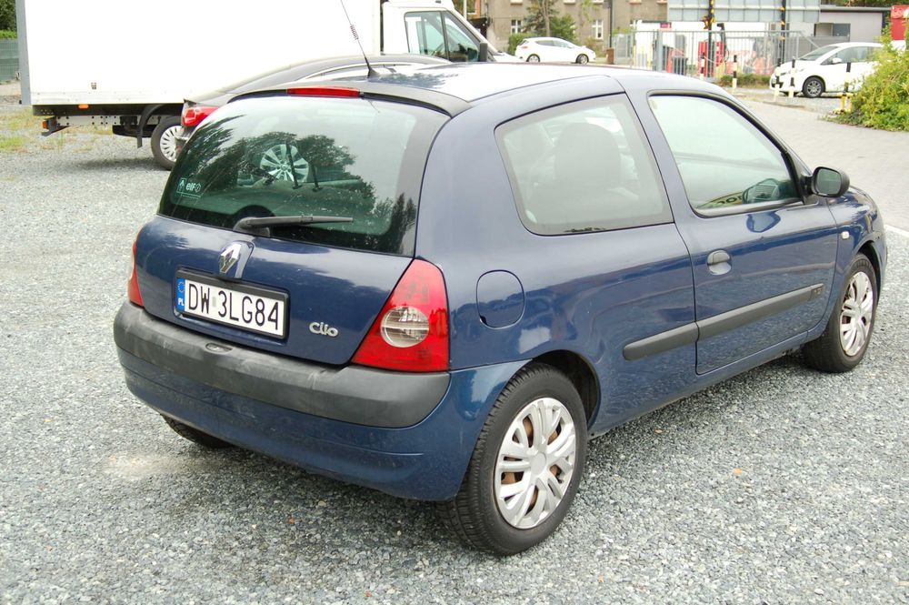 Renault Clio 1.2 Ben. 2006 w Dobrym Stanie z Ważnym Przeglądem i OC