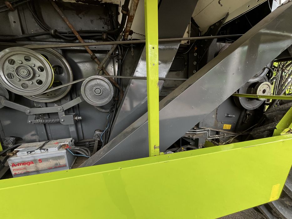 Комбайн зернозбиральний Claas Dominator 130 2006 p Свіжий