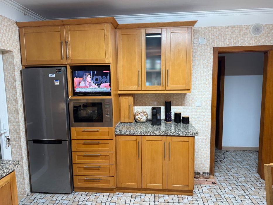 Cozinha completa e equipada