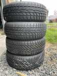 Opony r15 м+s  dobrym stanie