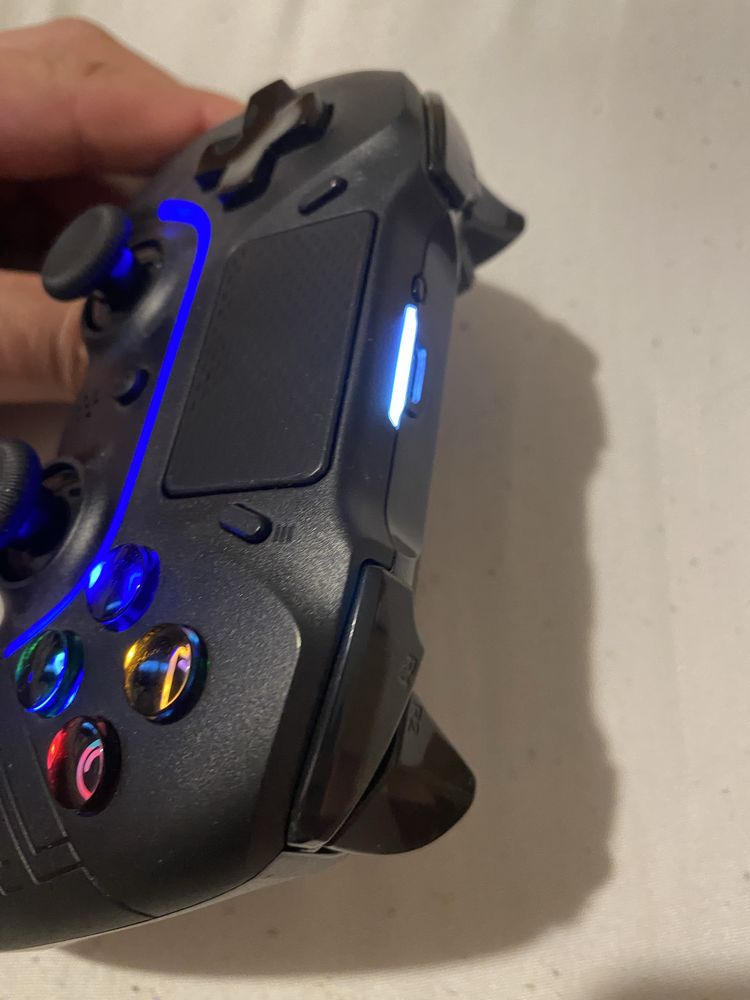 Pad Cobra do ps4