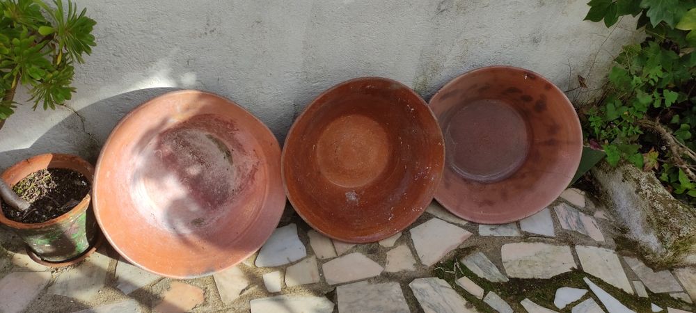 Lote de 5 grandes alguidares de barro antigos