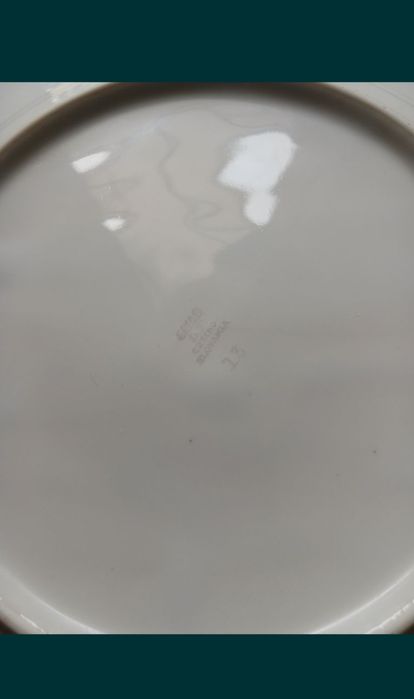 Посуда тарелки сервиз чашки