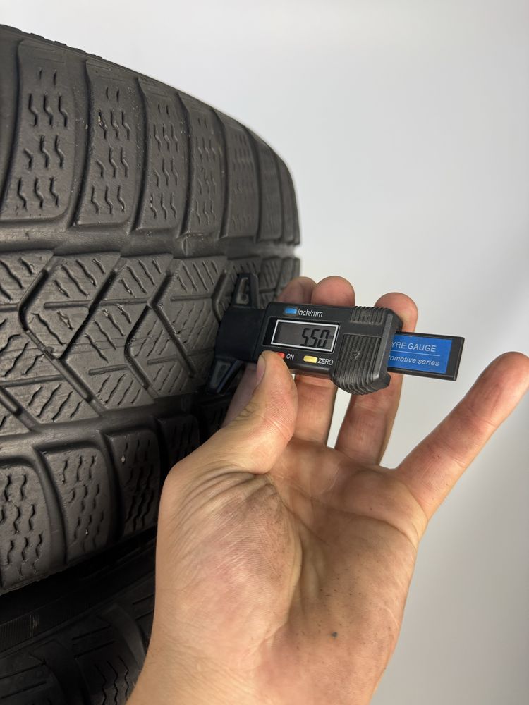 R18 225/60  (104H) 4шт. Pirelli Sottozero 2020 зимові шини
