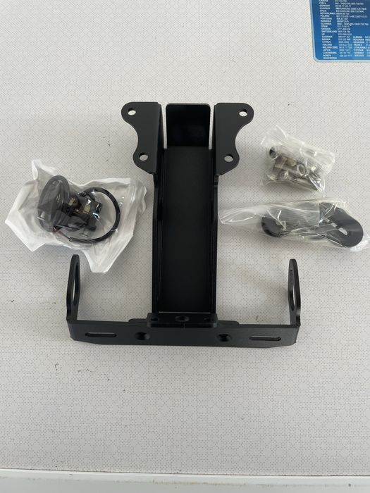 Suporte de matricula YAMAHA TRACER 9/900